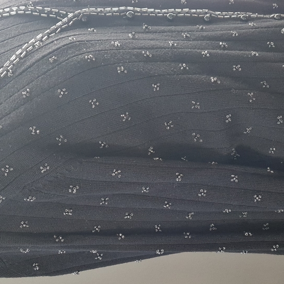 Vintage long sleeve Beaded Sweater size Large - Picture 8 of 12